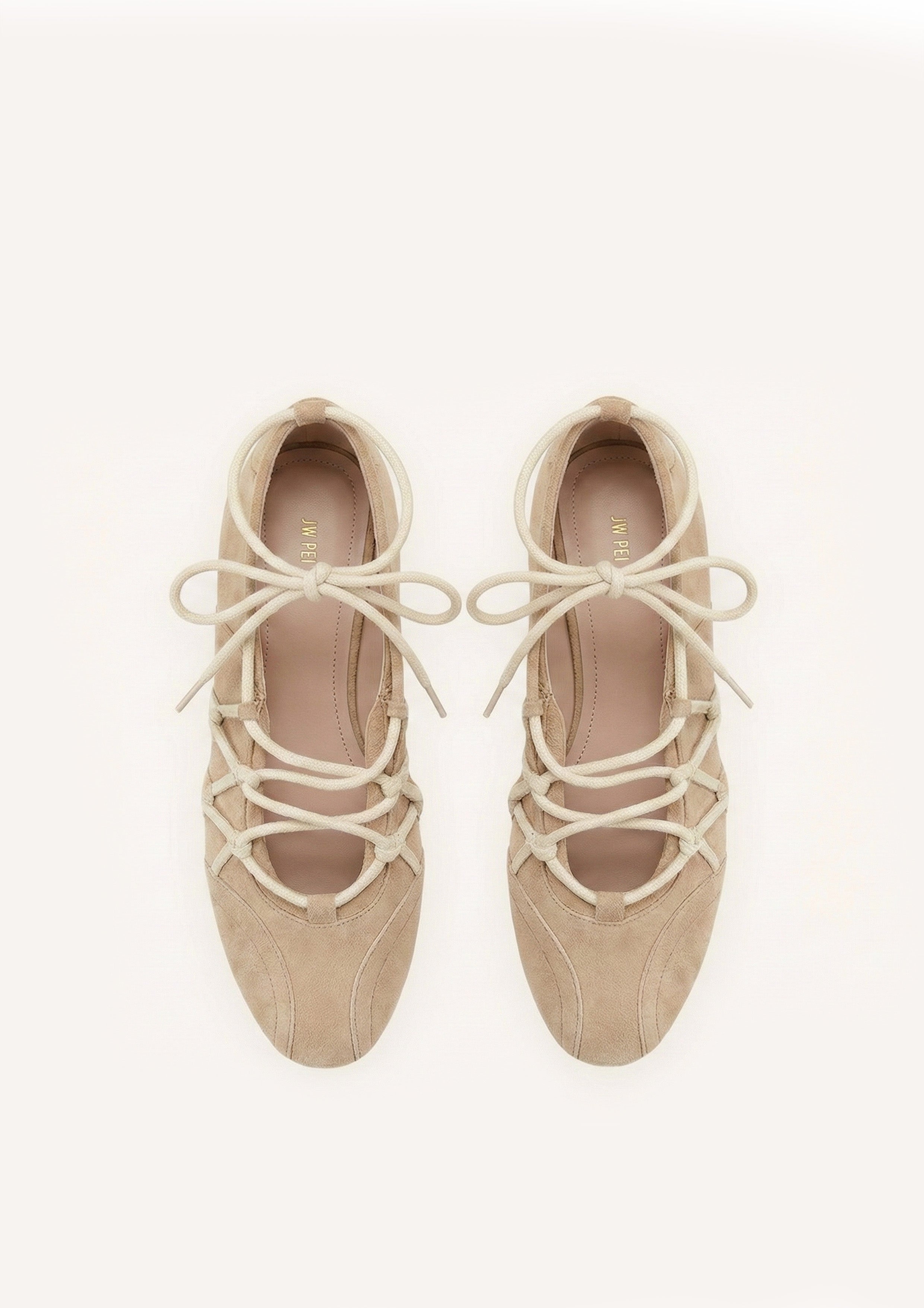 Flats - JW PEI Japan Official