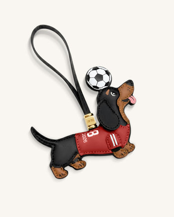 ワールドカップ ダックスフンド サッカー ジャージ バッグチャーム - レッド