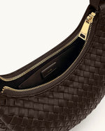 Sharon 編み込みクロスボディバッグ - コーヒーブラウン