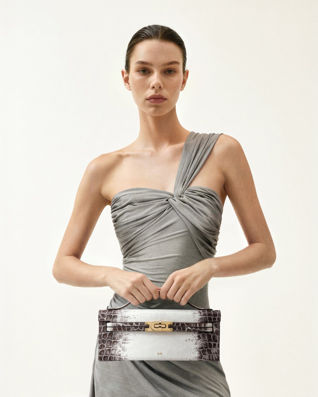 Bria ストラクチャード トップハンドル バッグ - クロコ型押し ホワイト