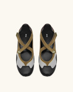 Caitlin メッシュカットアウトスニーカー - ブラウン