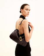 Jayla メタルペンダント 装飾 ショルダーバッグ - ダークブラウン