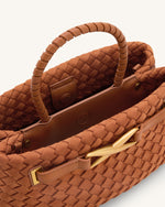 Elora フェイクスエード編み込みトートバッグ - ブラウン