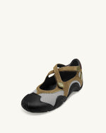 Caitlin メッシュカットアウトスニーカー - ブラウン