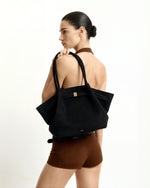 Hana ミディアムフェイクスエードトートバッグ - ブラック